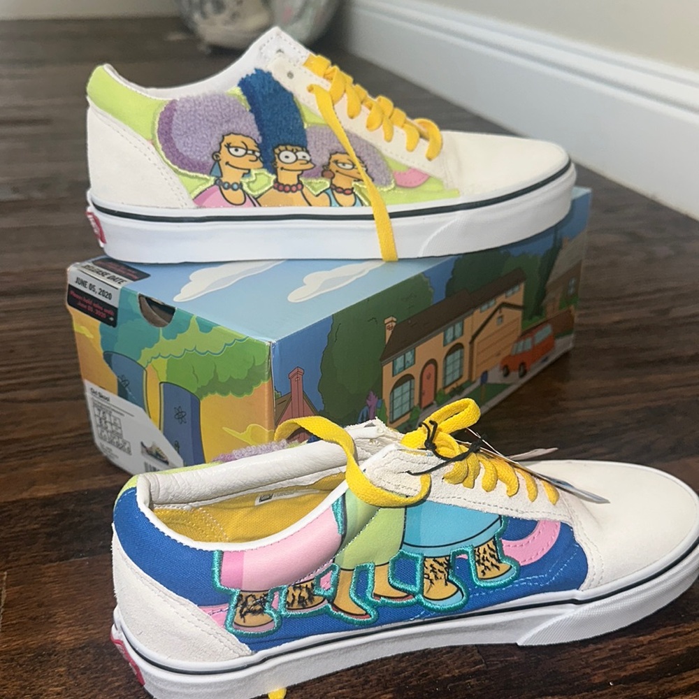 Vans x Simpsons Limited Edition Size women’s 8.5